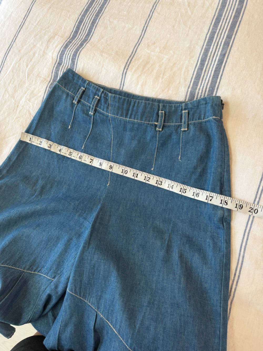 Pilcro Anthropologie Ruffled Hem Wide-Leg Jeans Size US 2 - Picture 11 of 13